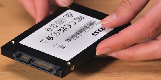 DISCO SSD MSI SPATIUM S270 - 240 GB - interno - 2.5" - SATA 6Gb/s