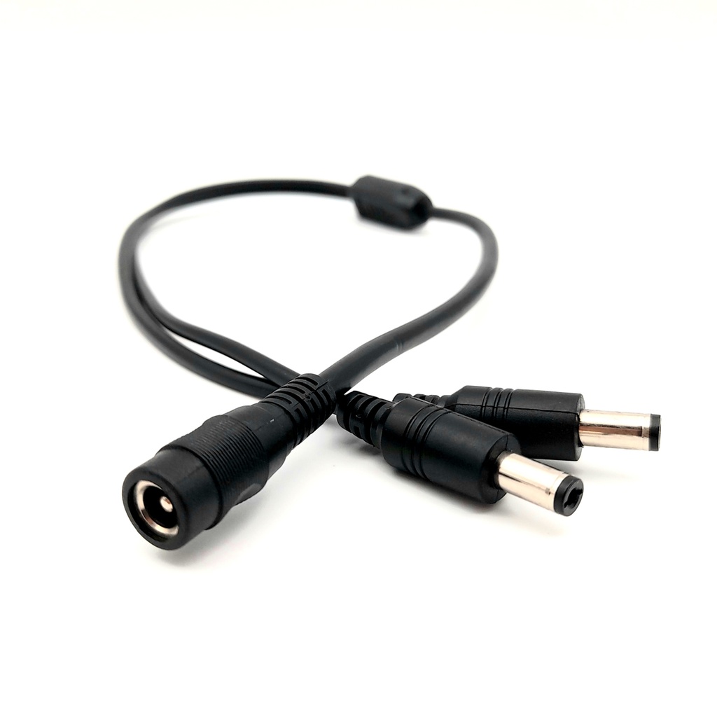 SPLITTER ADAPTADOR DE VOLTAJE DC 5.5X2.1MM 1 JACK HEMBRA A 2 JACKS MACHO